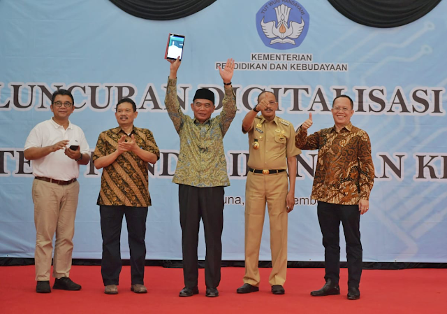 Mendikbud Luncurkan Program Digitalisasi Sekolah di Natuna