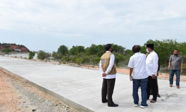 Plt Isdianto Resmikan Beberapa Proyek Fisik di Karimun