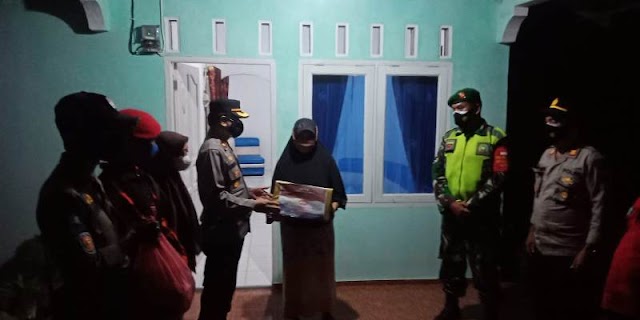 Polres Bintan Gelar Patroli Skala Besar dan Bagi Sembako ke Masyarakat