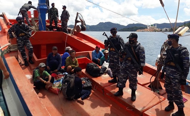 KRI Bung Tomo 357 Amankan KIA, Ini Kata Danlanal Tarempa